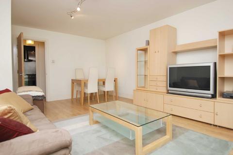 2 bedroom apartment to rent, St. George Wharf, London, SW8