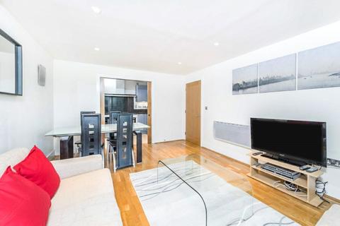 2 bedroom apartment to rent, St. George Wharf, London, SW8