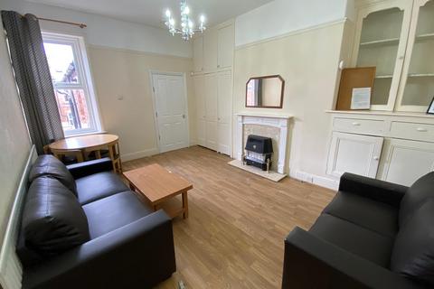 3 bedroom flat to rent, Lavender Gardens, Jesmond, Newcastle upon Tyne NE2