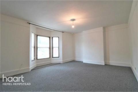 undefined, London Road, Hemel Hempstead