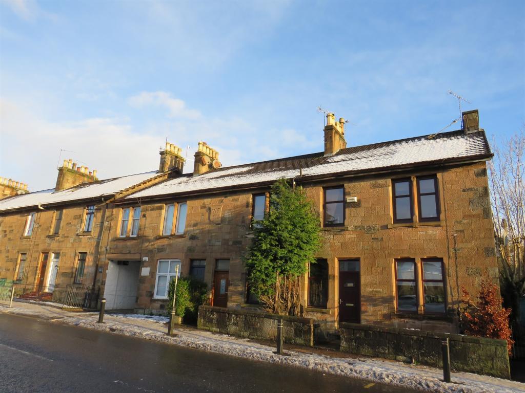 Busby Road, Clarkston, Glasgow, g76 8BD 2 bed flat £600 pcm (£138 pw)