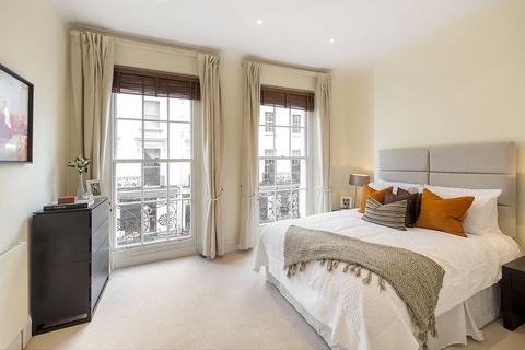 2 bedroom apartment to rent, Motcomb Street, London, SW1X