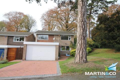 4 bedroom detached house to rent, Niall Close, Edgbaston, B15