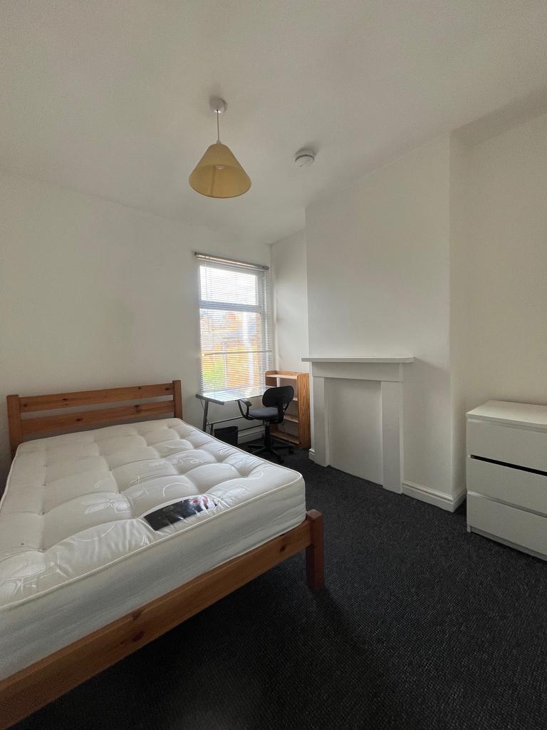 1st floor bedroom no3
