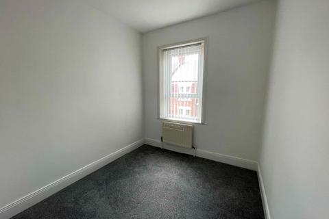 2 bedroom flat to rent, Percy Street, Wallsend, NE28 7SF