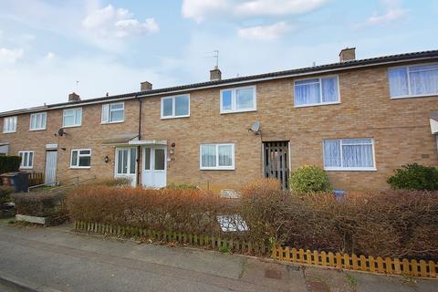 3 bedroom terraced house to rent, Fawcett Road, Stevenage