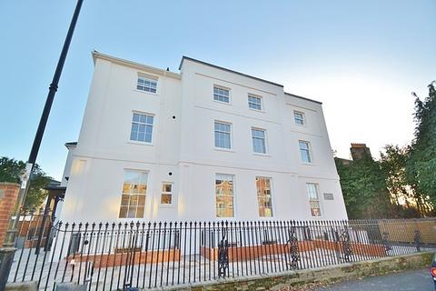 2 bedroom flat to rent, Southampton