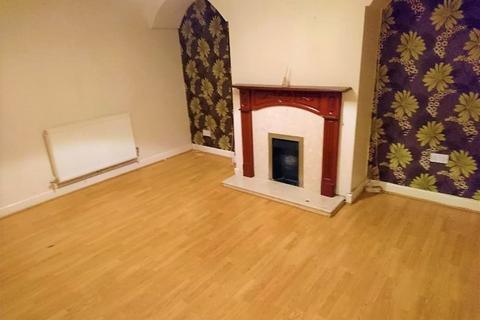 3 bedroom semi-detached house to rent, Ivy Road, Tipton, DY4 9QN