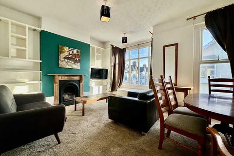 2 bedroom apartment to rent, Allendale Road, Plymouth