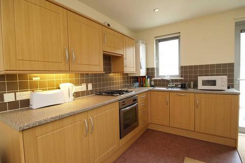 2 bedroom apartment to rent, North Street, Plymouth