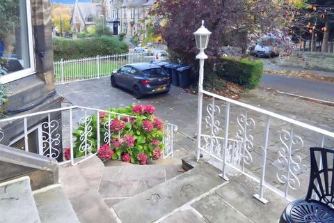 undefined, West Park Street, Dewsbury, West Yorkshire, WF13