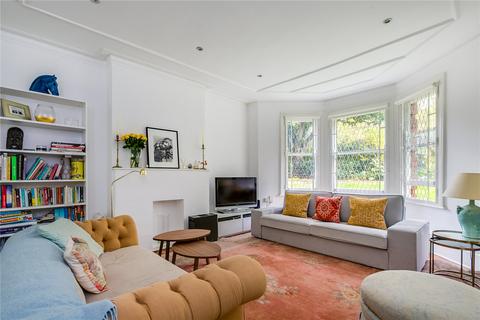 2 bedroom flat for sale, Albert Mansions, Albert Bridge Road, London