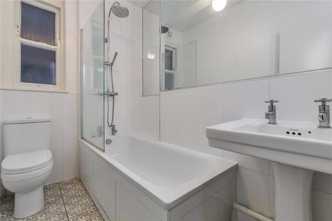 2 bedroom flat for sale, Albert Mansions, Albert Bridge Road, London