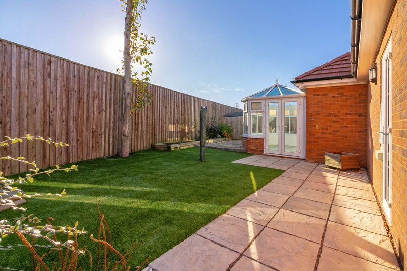 Glenbarrie Way, Ferring 2 bed bungalow £330,000