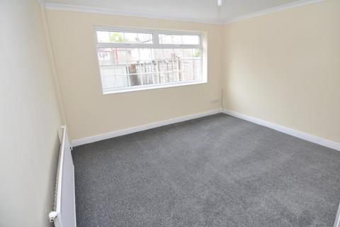 3 bedroom terraced house to rent, Wilmslow SK9