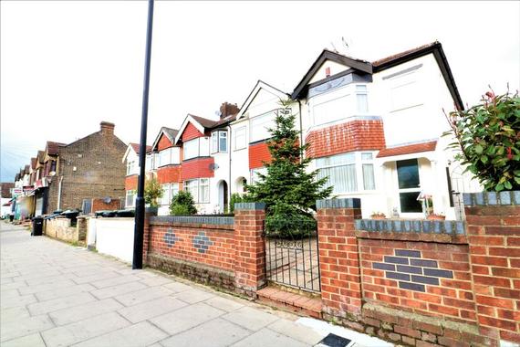 Three Four Bedroom House To Rent 3 Bed Terraced House To