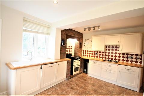 3 bedroom semi-detached house to rent, Betchton Lane, Roughwood Hollow, Sandbach