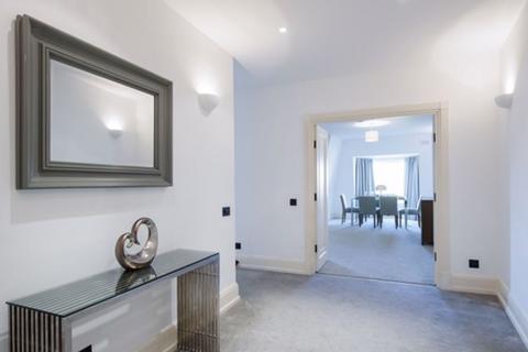 4 bedroom penthouse to rent, Strathmore Court, Park Road, London