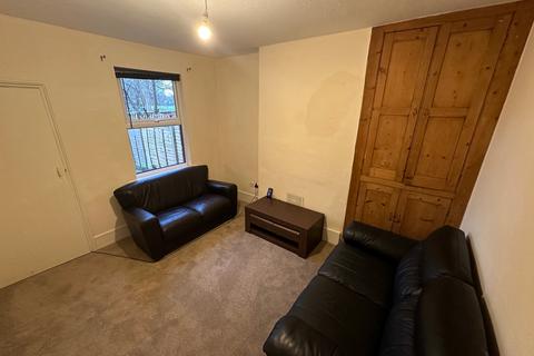 3 bedroom terraced house to rent, 127 Shrubland Street, Leamington Spa