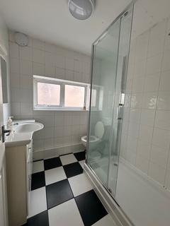 undefined, 4 bed flat, Russell Court, CV31 1EY