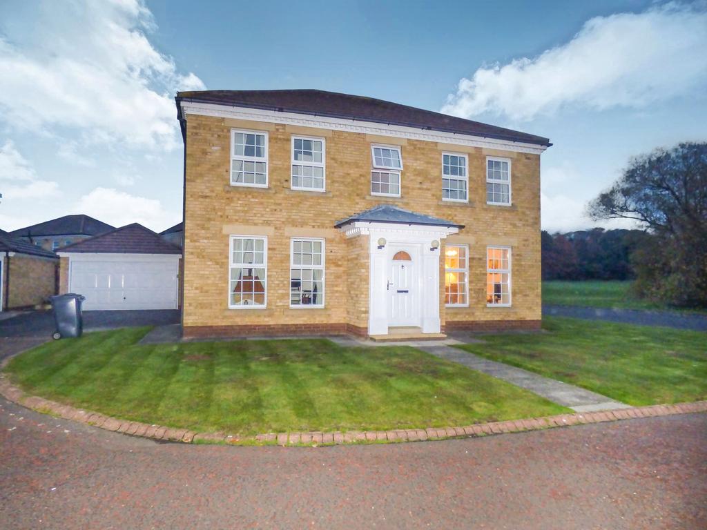 Denewood, Forest Hall, Newcastle upon Tyne, Tyne and Wear, NE12 7FA 4 bed detached house £390,000