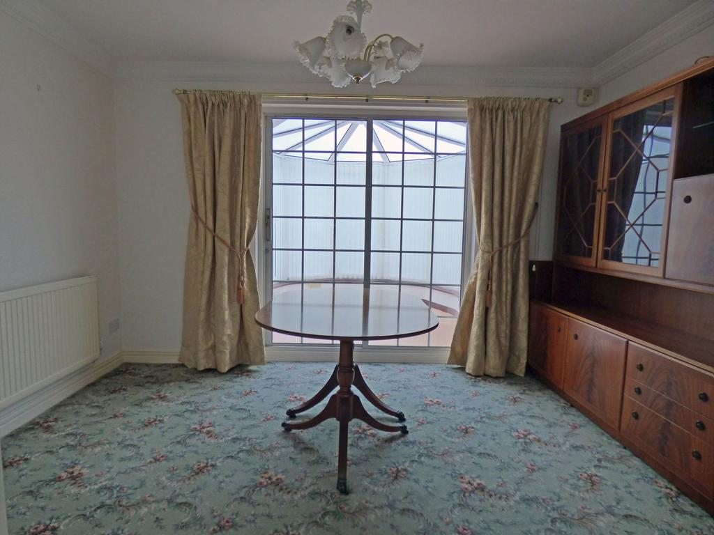 Denewood, Forest Hall, Newcastle upon Tyne, Tyne and Wear, NE12 7FA 4 bed detached house £390,000