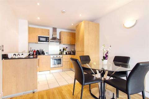 1 bedroom apartment to rent, Empire Square West, Empire Square, London, SE1