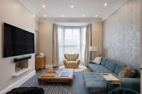 4 bedroom terraced house to rent, Warwick Gardens, Kensington, London