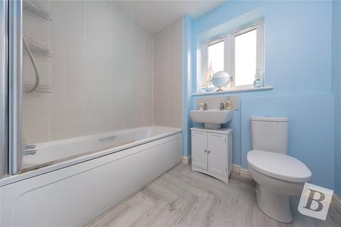 5 Bumpstead Mead, Aveley, South Ockendon, RM15 4EE
