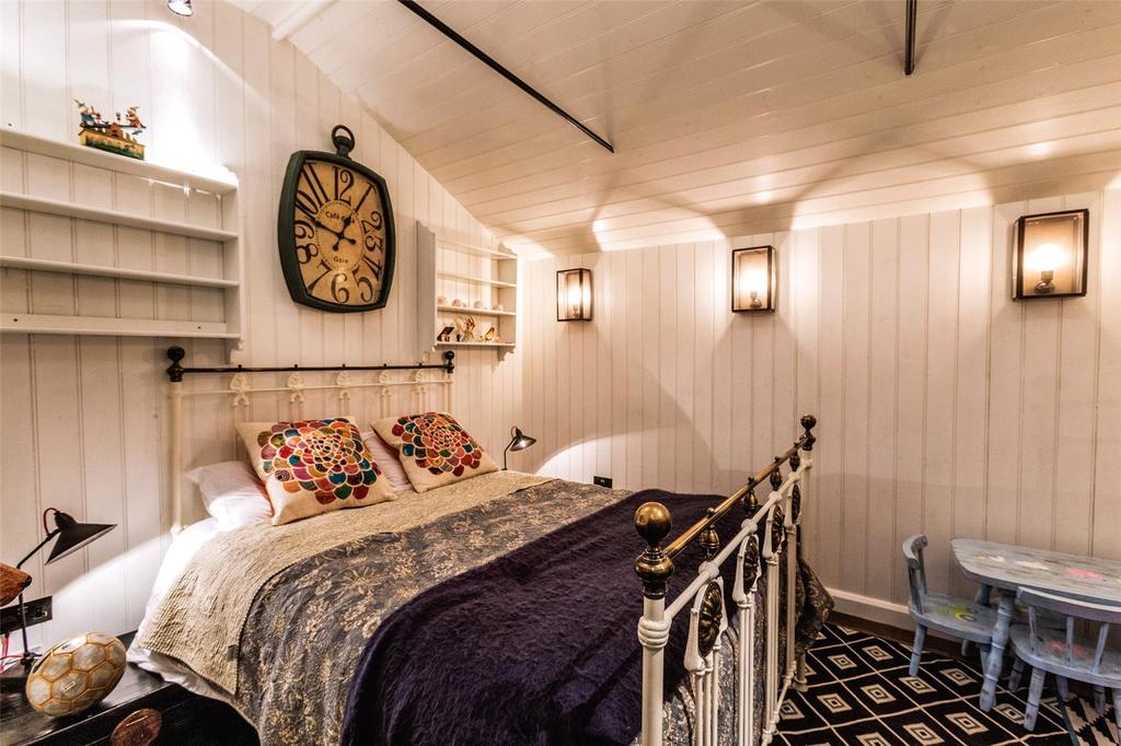 Wendy House Bedroom