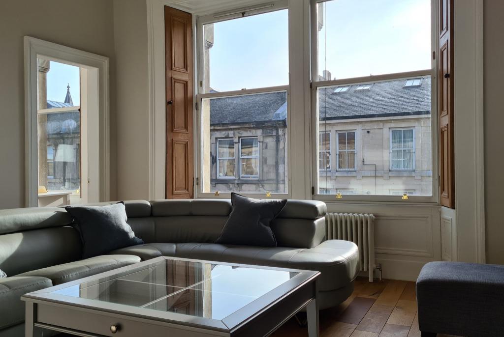 Valleyfield Street, Meadows, Edinburgh, EH3 3 bed flat to rent £1,850 pcm (£427 pw)