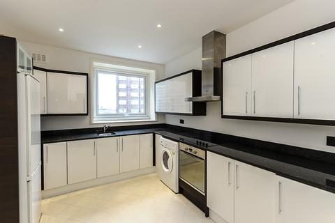4 bedroom flat to rent, Park Road, St Johns Wood, London NW8