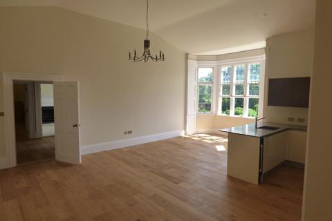 2 bedroom apartment to rent, Danbury Palace