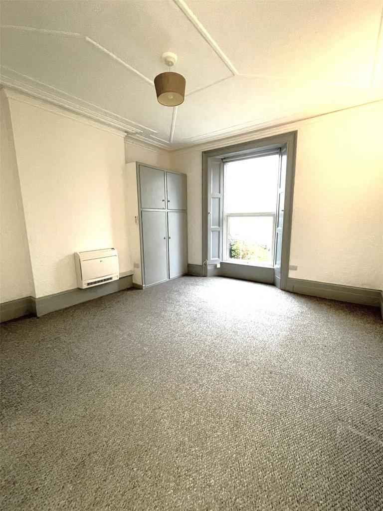 Lounge / Bedroom