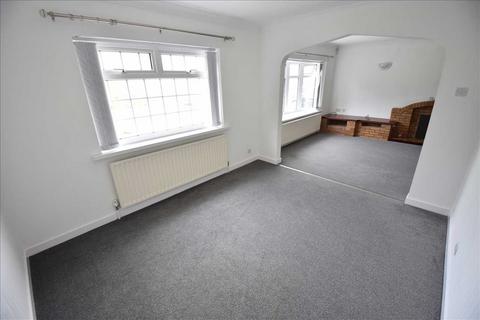 3 bedroom bungalow to rent, Farnham Way, Carleton