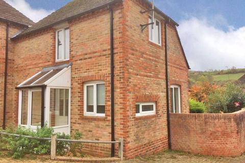 2 bedroom house to rent, East Street, Amberley