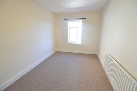 3 bedroom terraced house to rent, Thames Avenue