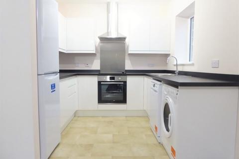 2 bedroom apartment to rent, North View Court, Stanningley