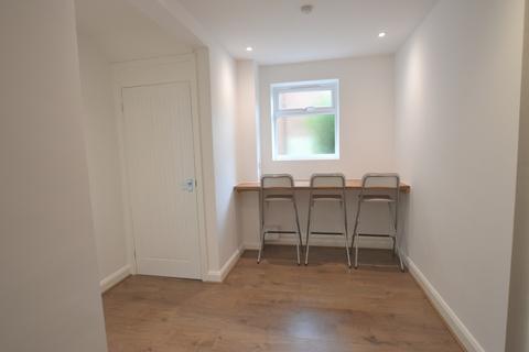 1 bedroom in a house share to rent - Maude Crescent, North Watford, WD24