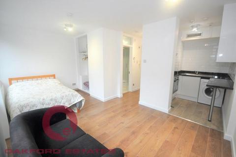 Studio to rent, Grafton Way, Bloomsbury, London WC1E