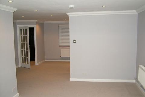 1 bedroom apartment to rent - Ashleigh Court, Station Lane, Ingatestone, Essex, CM4