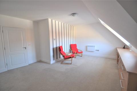 3 bedroom penthouse to rent, The Rope Walk, Canterbury, CT1