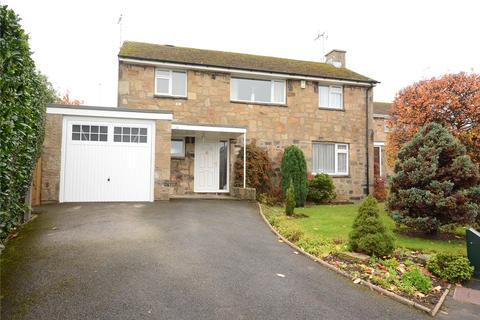4 Bedroom Detached House For Sale Ash Hill Drive Leeds West Yorkshire 4 Bedroom Detached House For Sale Ash Hill Drive Leeds West Yorkshire