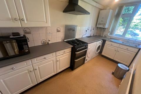 2 bedroom flat to rent, John Rous Avenue, Canley, Coventry