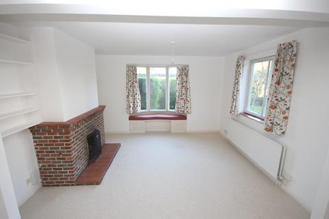 3 bedroom detached house to rent, The Street, Warninglid RH17