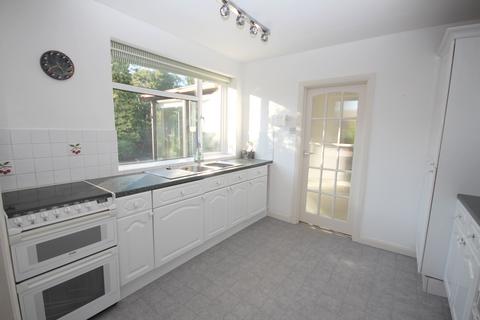 3 bedroom detached house to rent, The Street, Warninglid RH17