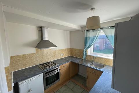 2 bedroom apartment to rent, City Road, Wigan