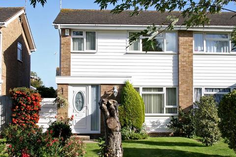 3 bedroom semi-detached house to rent, The Haven, Littlehampton, West Sussex