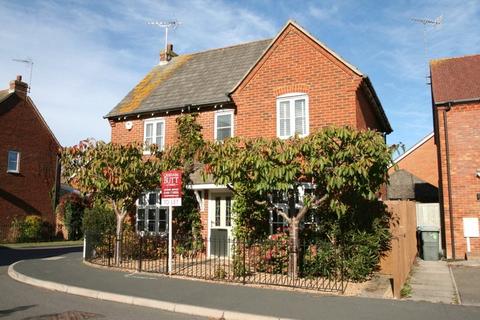 3 bedroom detached house to rent, Kinleside Way, Bramley Green, Angmering, West Sussex