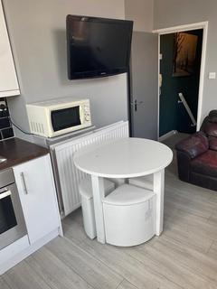 3 bedroom flat to rent - Blackpool Road, Preston PR2